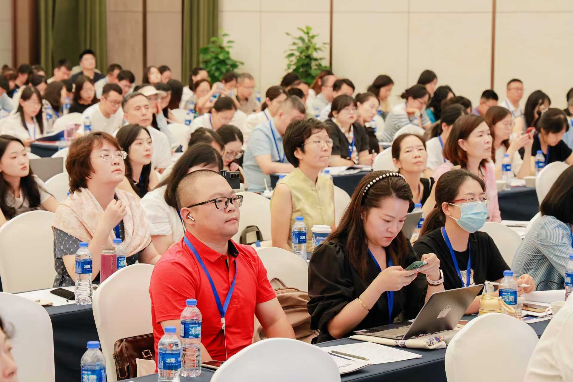 d8d810298ba26ebc6292a057184111c1.jpg